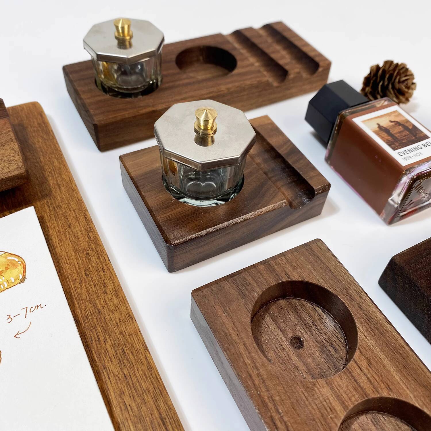 Tintenbasis, Stiftstütze, Holz – Calligraphy Ink Bottle Bewertung und Preis
